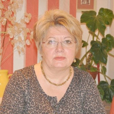 Medicii, convocaţi în Adunare Generală